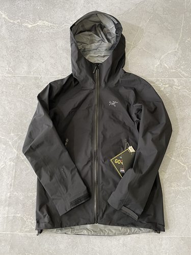 正品始祖鸟冲锋衣BETAJACKET