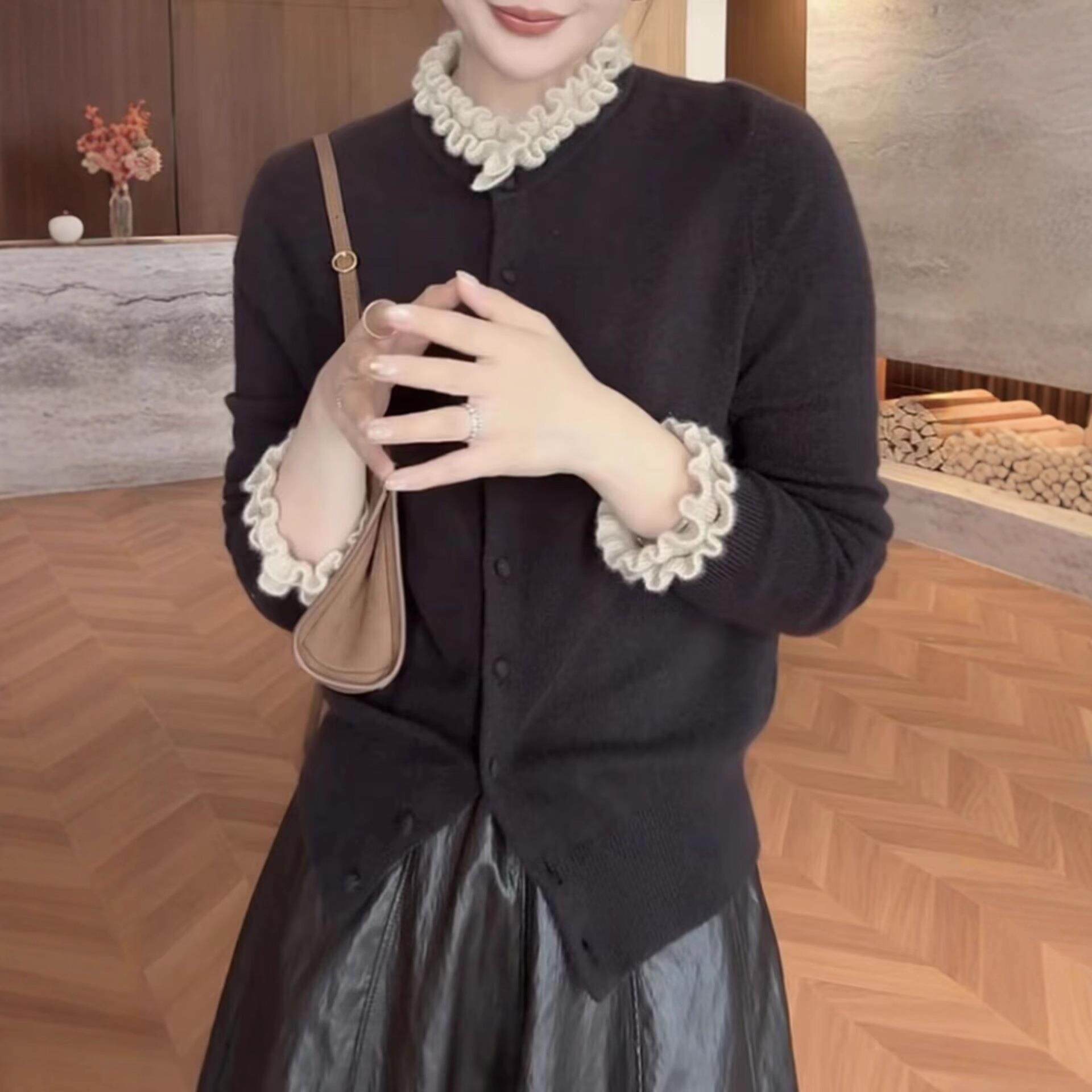 园园美衣时尚减龄木耳边半高领针织开衫女秋冬新款收腰显瘦单排扣