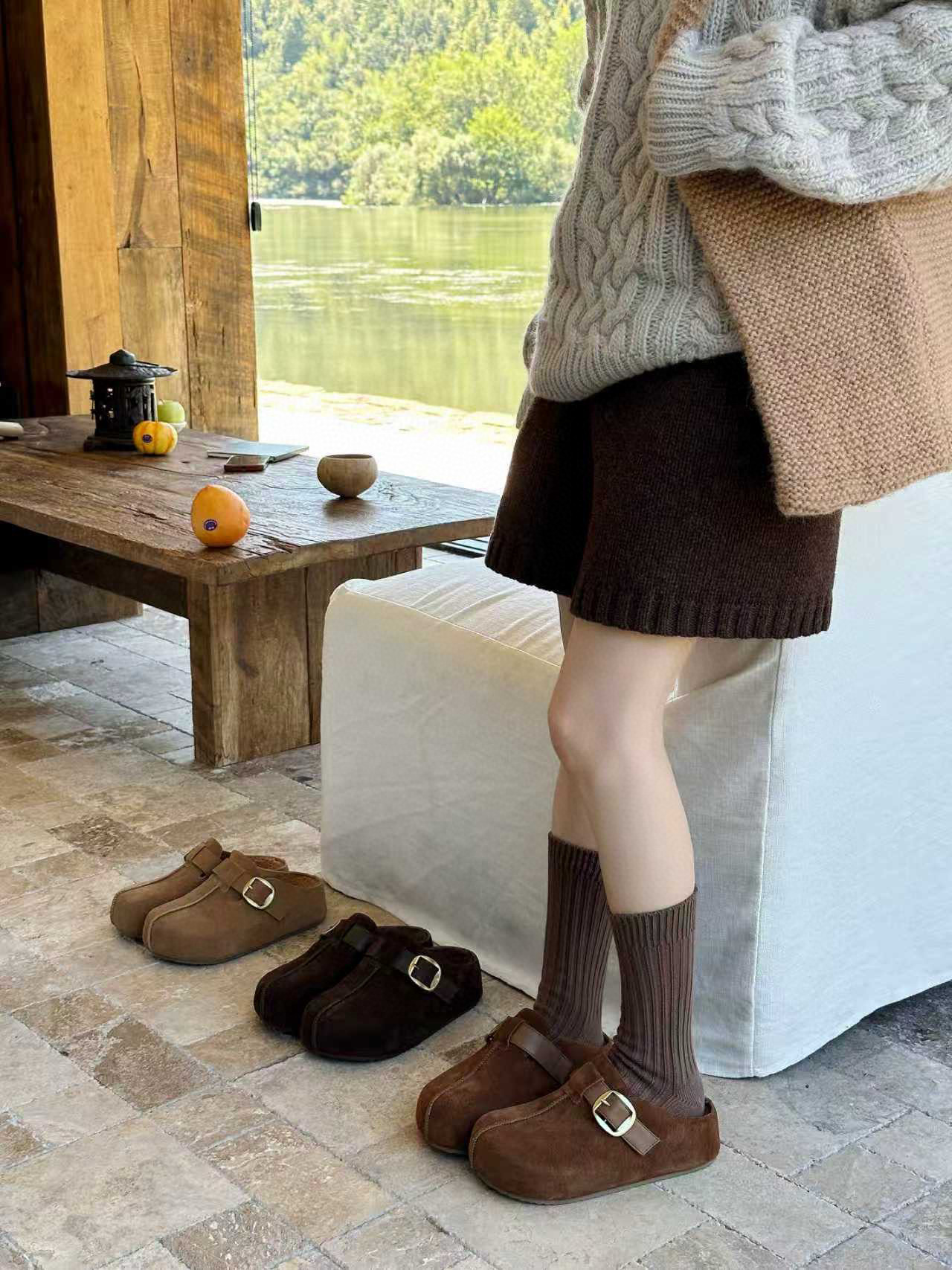 米新款2025秋冬内增高真皮加绒厚底时尚保暖勃肯鞋女包头拖鞋8715