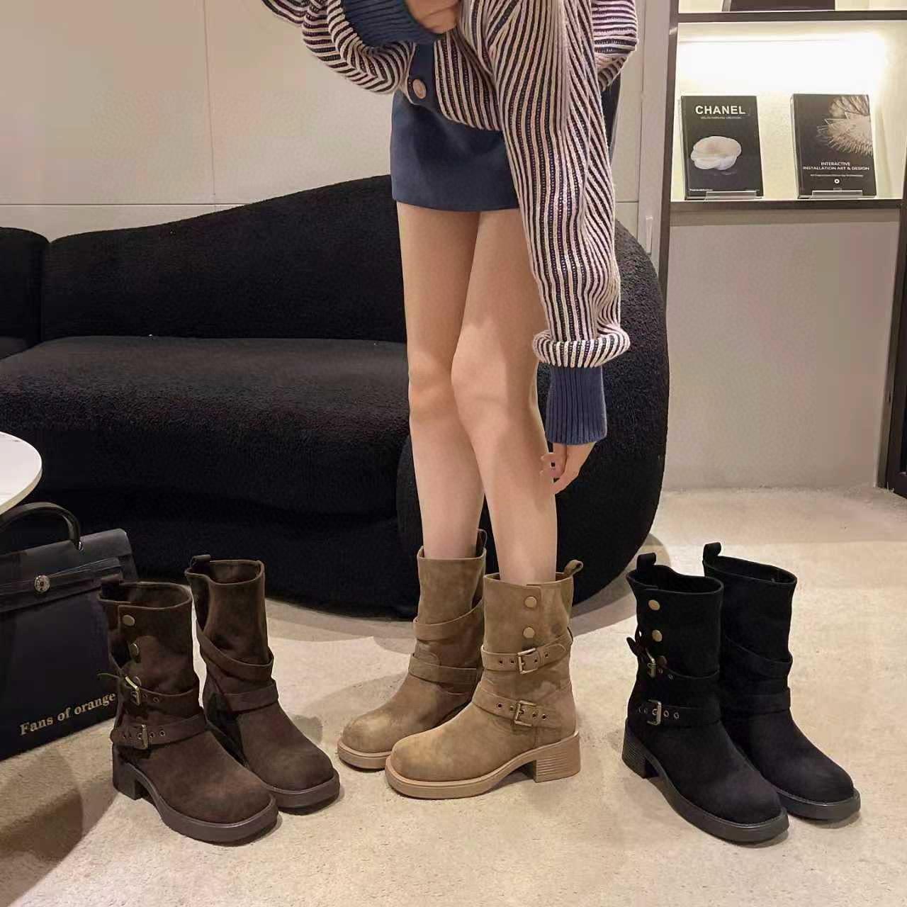 米新款2025秋英伦风弹力靴瘦瘦短靴烟管靴切尔西百搭女单靴子8600