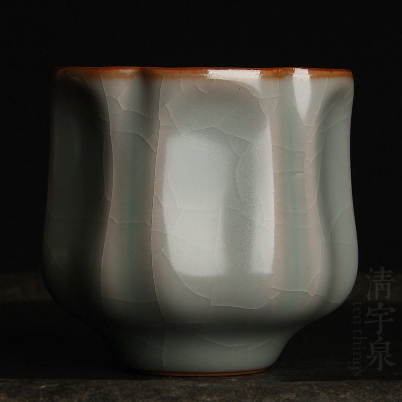 台湾何柏辉 柏采窑主亲名证书款 "柏辉"汝窑菱式束腰茶杯汝瓷开片