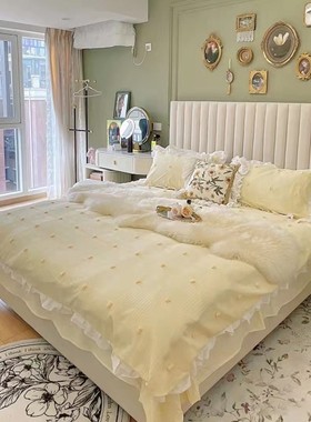 法式轻奢现代皮床主卧1.8m床硅胶皮双人床奶油风简约设计师竖条床