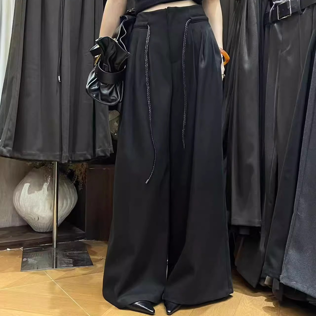 高腰咖色羊绒呢阔腿裤女冬季加厚绑带西装裤褶皱垂感宽松显瘦裤子