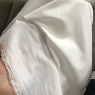300T高密春亚纺 防静电里布 春秋冬款连衣裙西装外套棉衣羽绒内衬
