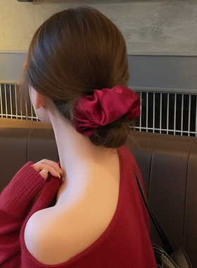 红色大肠发圈缎面高级感低丸子头简约百搭扎头发绳头绳头花发饰女