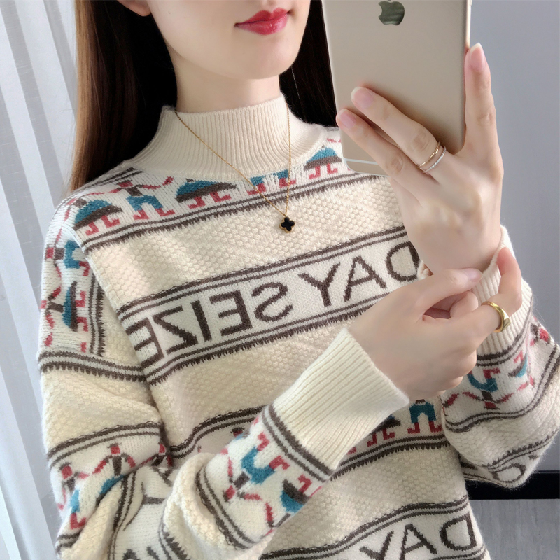 名族风百搭半高领打底套头毛衣