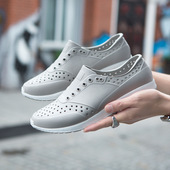 男女厚底白搭沙滩凉鞋 潮流镂空洞洞鞋 食品厂医护士专用小白鞋 时尚