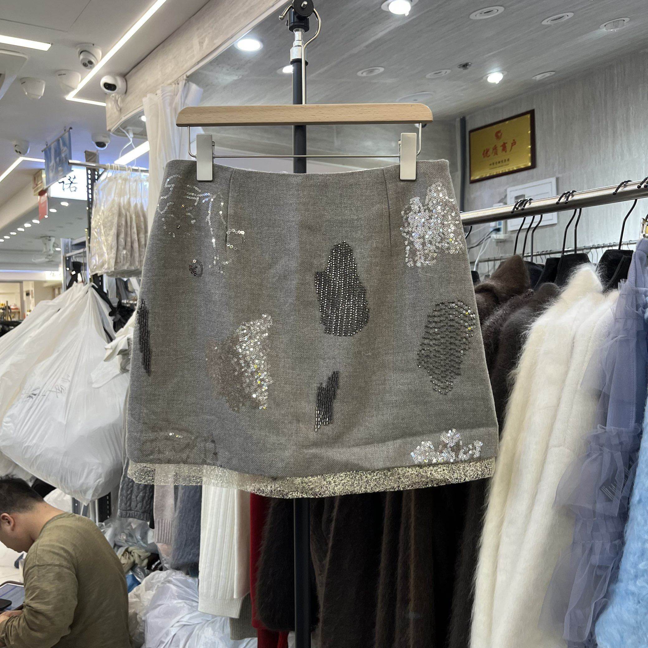 小香风半身裙女秋冬新款春新款高端重工亮片小个子防走光A字短裙,女装/女士精品,半身裙,淘宝优惠券,粉丝福利购,淘宝优惠卷