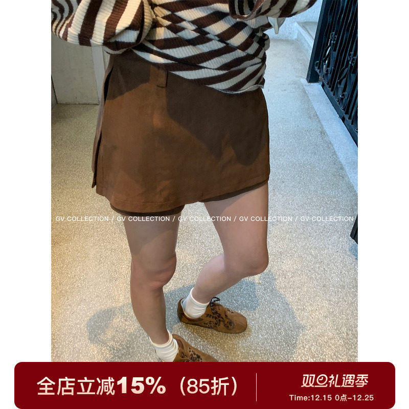 柔软麂皮侧开叉短裙防走光裙裤