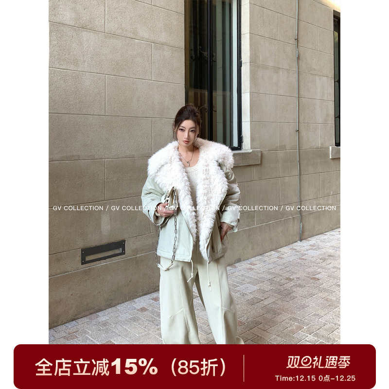 大翻领超厚实两面穿廓形外套