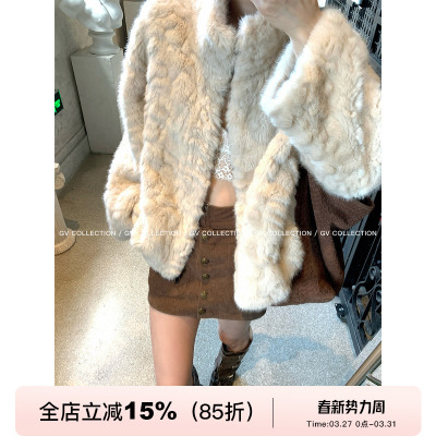 千金衣橱肌理感环保毛立领外套