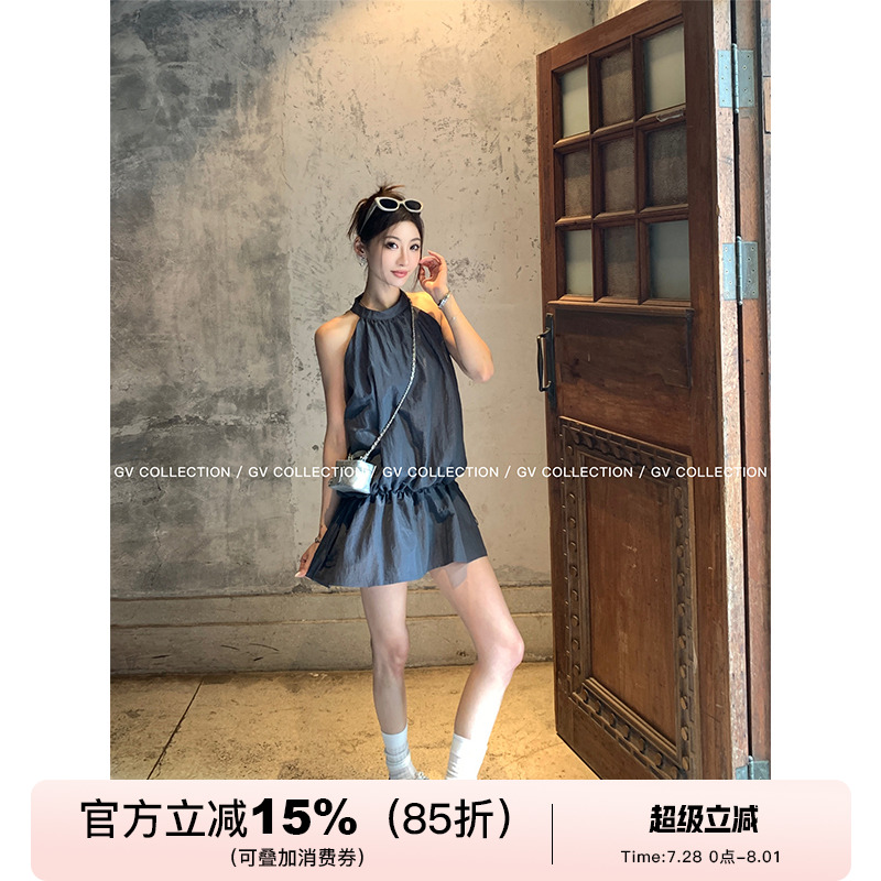 贵感光泽削肩抽绳无袖上衣