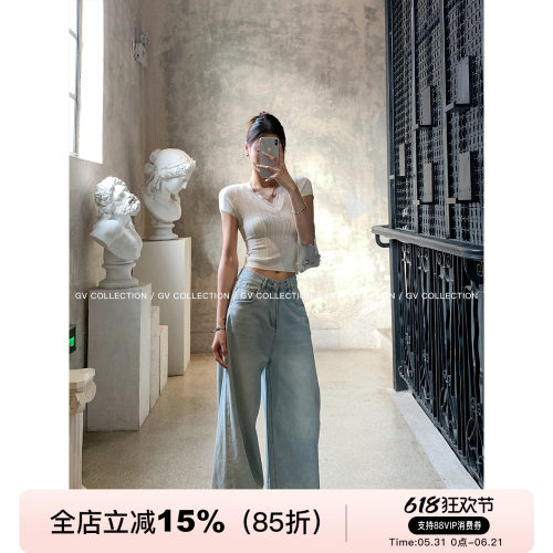 肌理针织蕾丝拼接修身短袖上衣