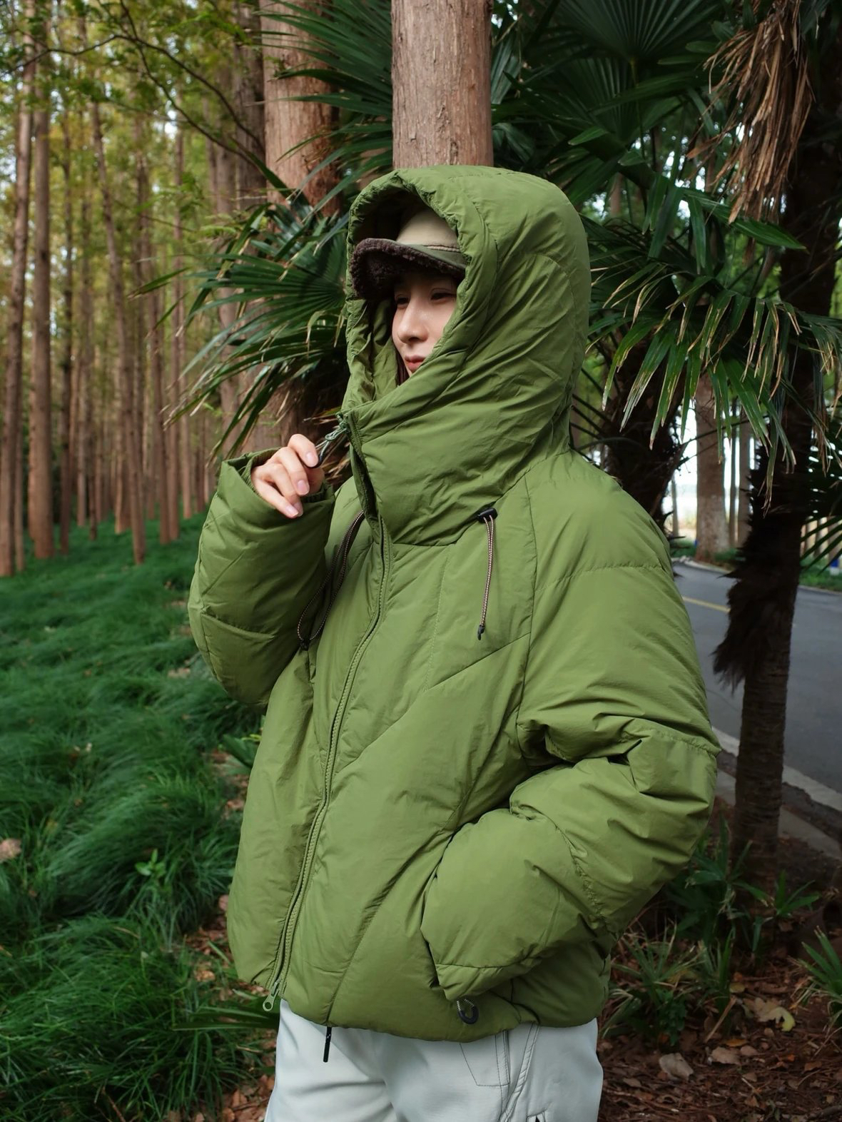 山系户外三防短款羽绒服外套男女加厚保暖90白鸭绒连帽面包服夹克