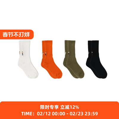 DECKA联名刺绣针织男女袜