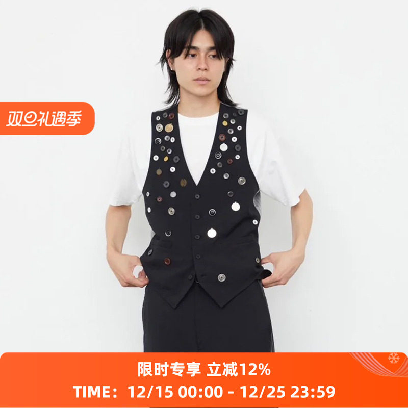 SOE Studded Vest 镶嵌V领西装马甲