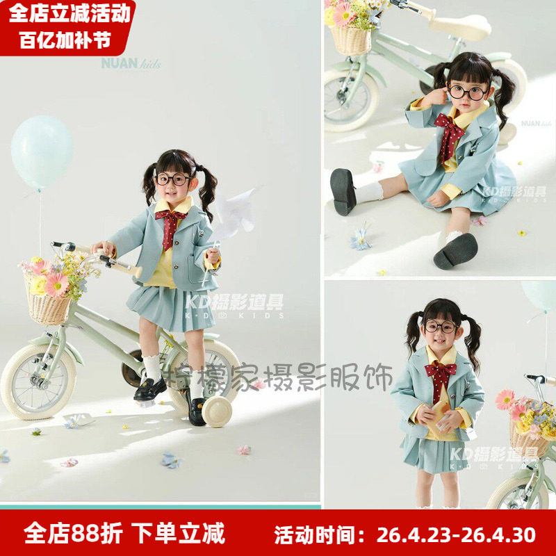 儿童摄影清新学院风JK西装制服三件套女童影楼甜美可爱写真照