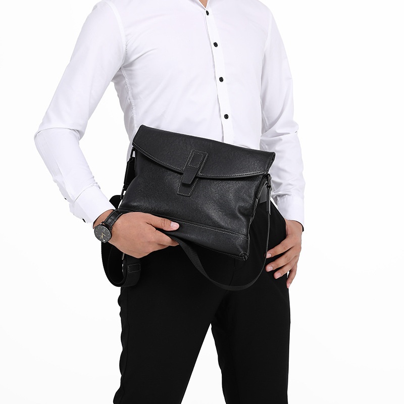 秋冬真皮男包大容量男款斜挎包感头层牛皮背包休闲横款男士单肩