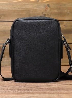 秋冬男士单肩包真皮手机包头层牛皮斜挎包时尚休闲简约小背包工厂