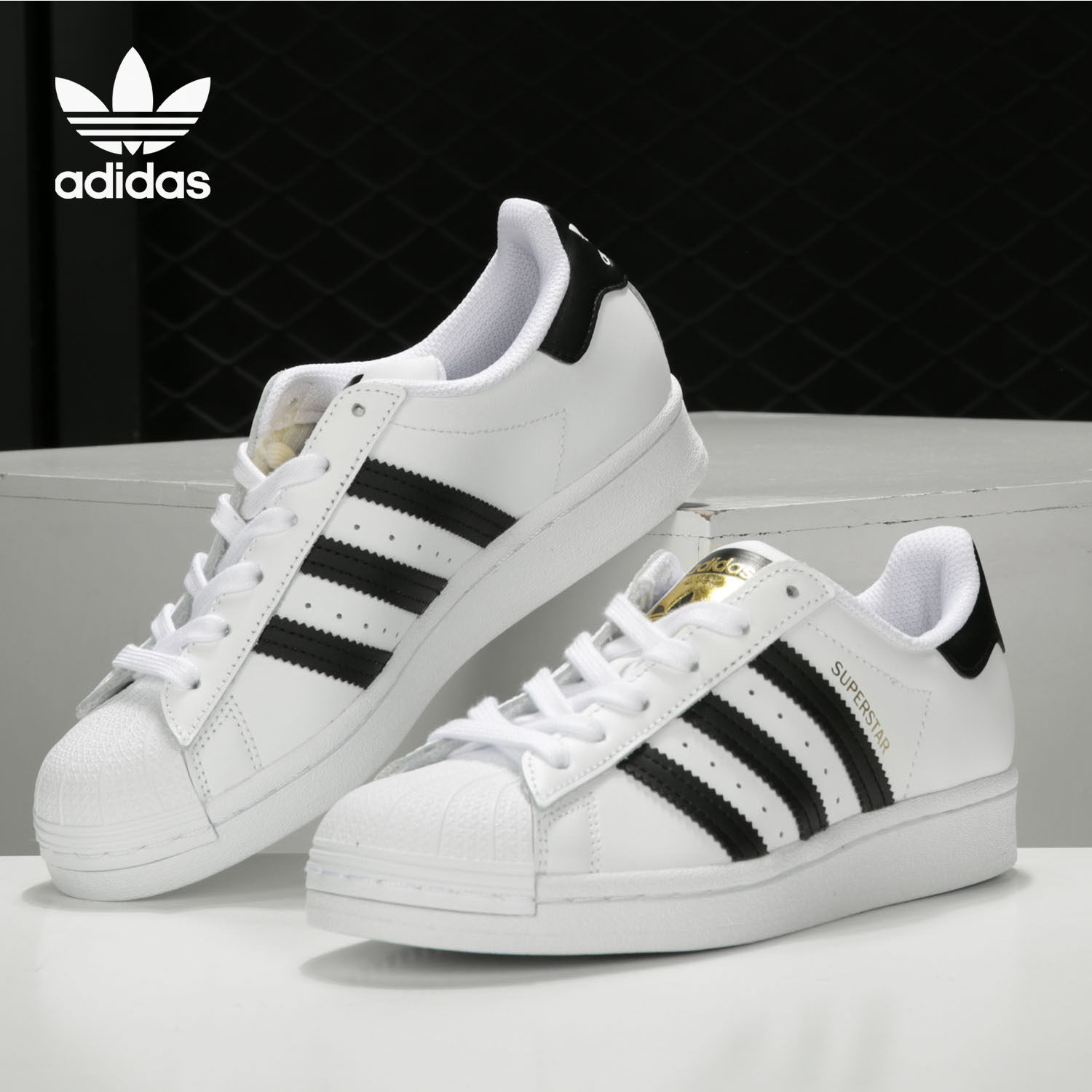 adidas/阿迪达斯正品三叶草板鞋女子金标贝壳头运动休闲鞋 fu7712