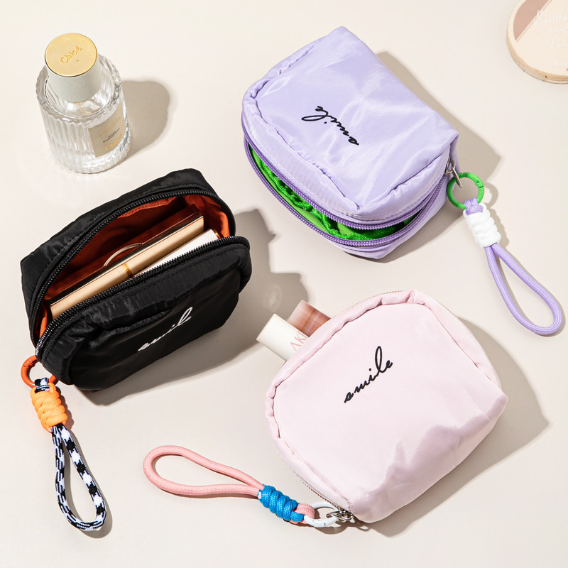 韩版化妆包简约百搭口红卫生巾收纳包学生女生新款便携可爱随身包,收纳整理,化妆包,淘宝优惠券,粉丝福利购,淘宝优惠卷