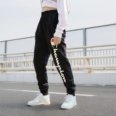 纯色基础logo草写字母卫裤