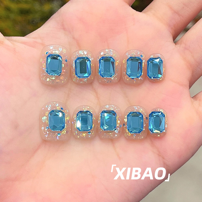 短款穿戴甲2025新款高级感夏日显白穿戴美甲手工爆款绝美指甲贴片