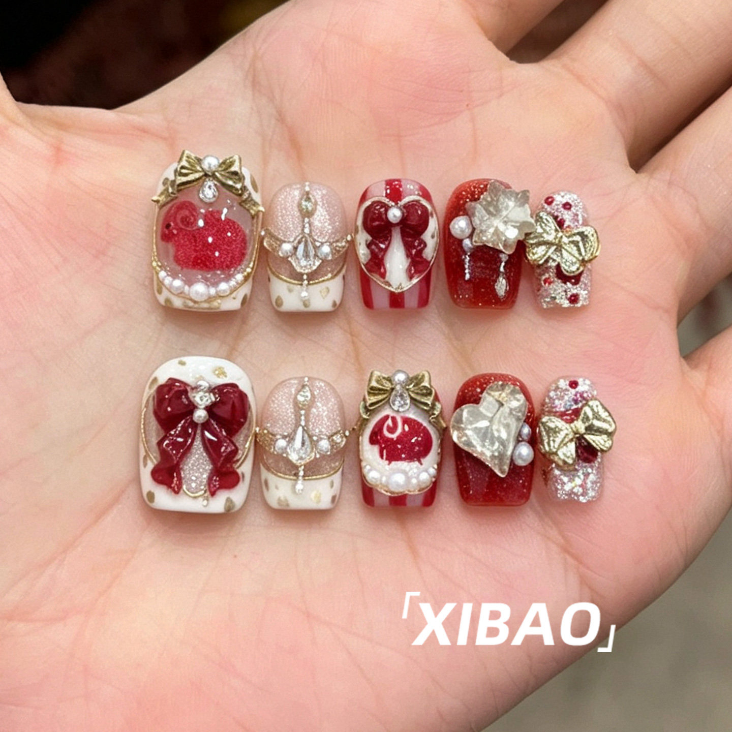 重工穿戴甲2026新款超火羊年穿戴美甲短款高级感手工红色指甲贴片
