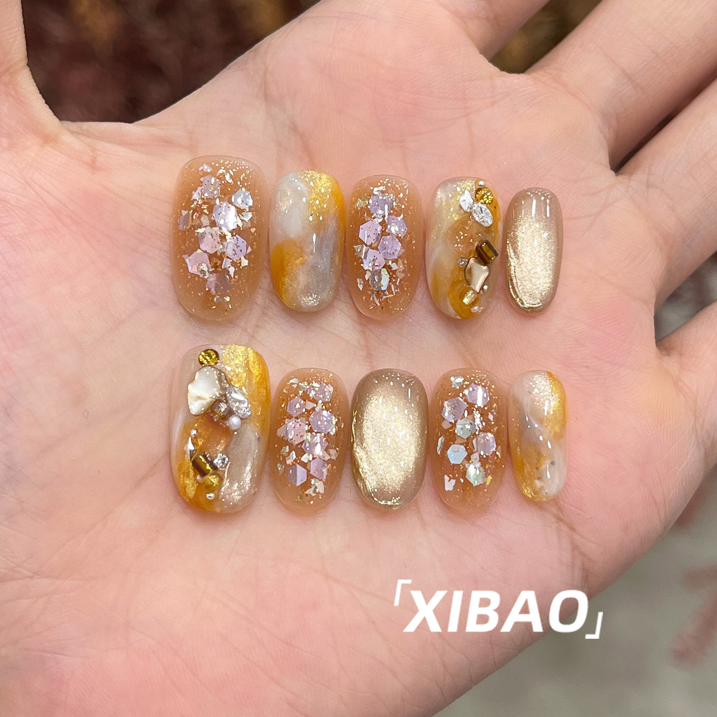 手工穿戴甲2026新款超火猫眼穿戴美甲短款高级感重工显白指甲贴片图片