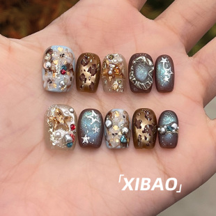 秋冬琥珀穿戴甲短款 手工显白指甲贴片 高级感重工穿戴美甲2025新款