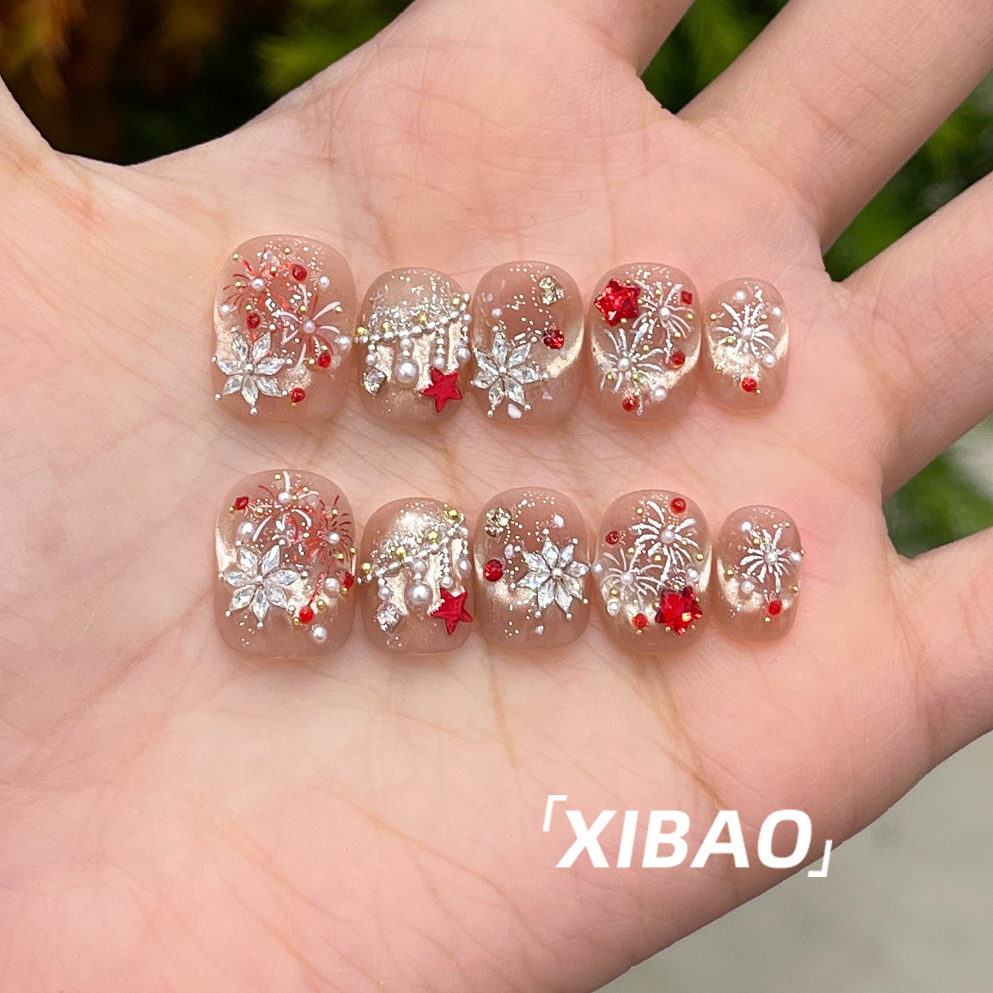 新年款穿戴甲短款精致绝美穿戴美甲2025新款高级感纯手工指甲贴片,彩妆/香水/美妆工具,穿戴甲/甲片,淘宝优惠券,粉丝福利购,淘宝优惠卷