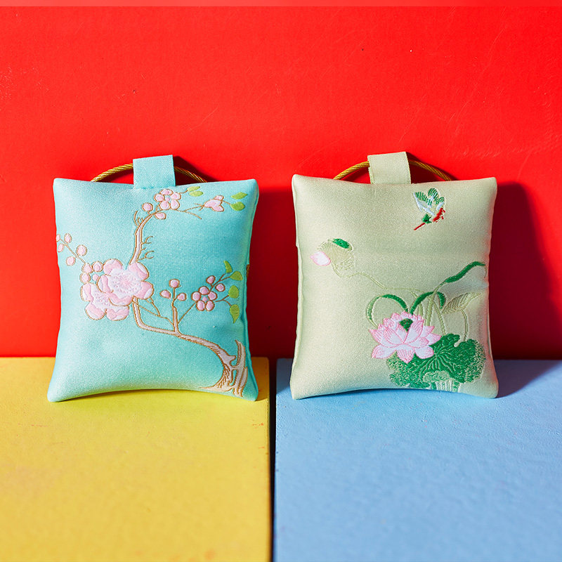 DRAGON BOAT FESTIVAL SACHET SACHET EMPTY BAG TASSEL SACHET WORMWOOD MOSQUITO REPELLENT CLOTH BAG INDOOR CAR PENDANT