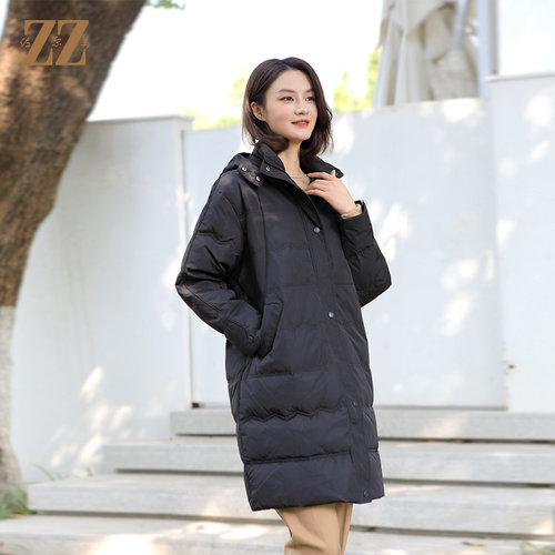 佐尔美冬上新 经典气质带帽90绒黑色羽绒服女E34YY28A