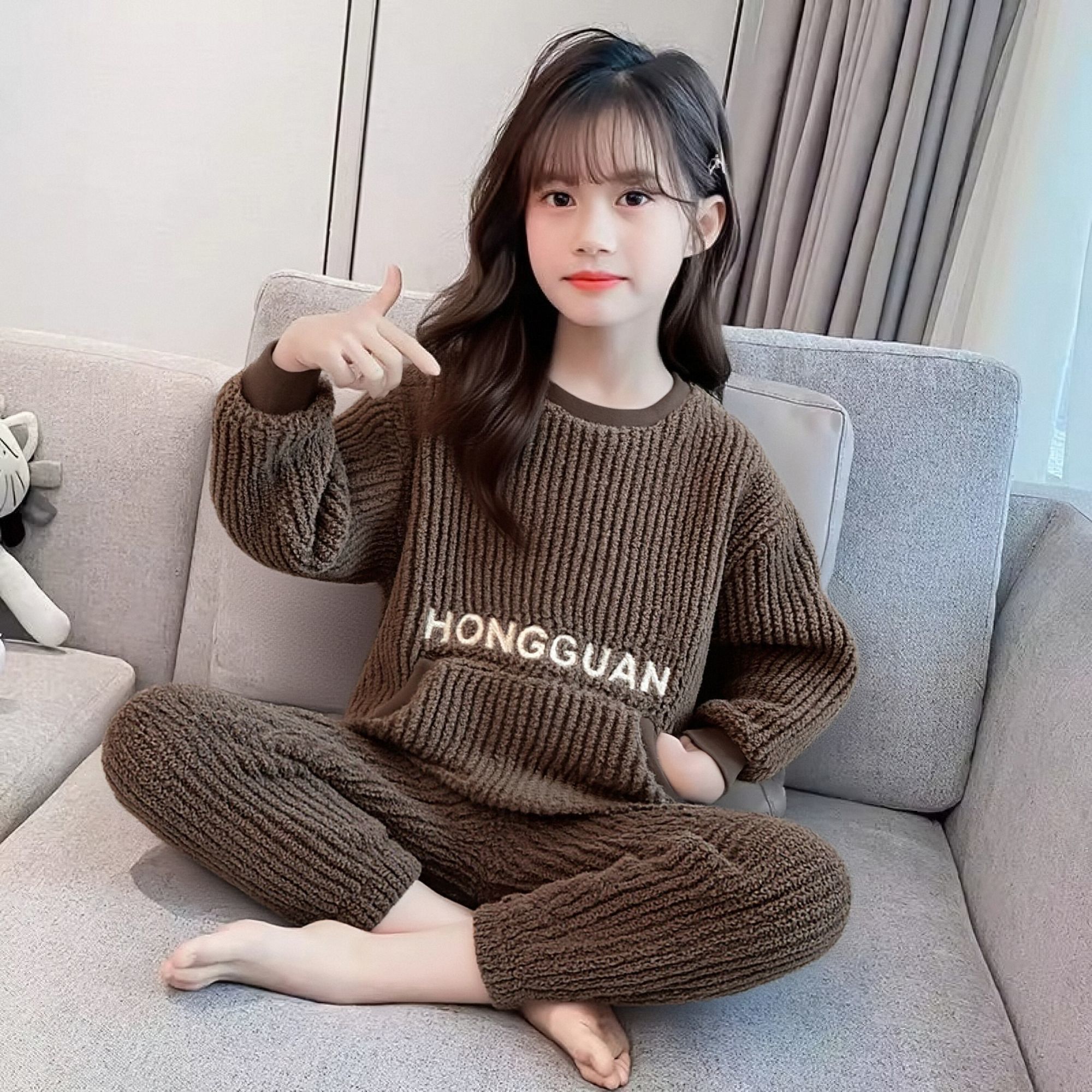 2025秋冬季家居服珊瑚绒长袖儿童睡衣套装宽松保暖加厚大童空调服