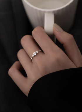 925银闪钻设计感开口可调节戒指