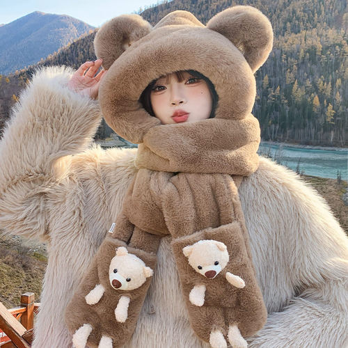 可爱抱抱熊帽子围巾一体三件套