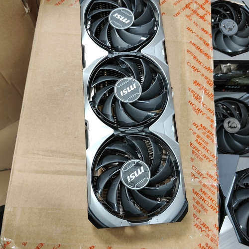 议价-微星 GeForce RTX 4070 Ti 散热器