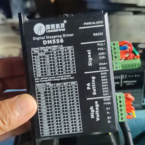 议价-步进驱动器DM556,电机57HS22-A.3套，一套68元