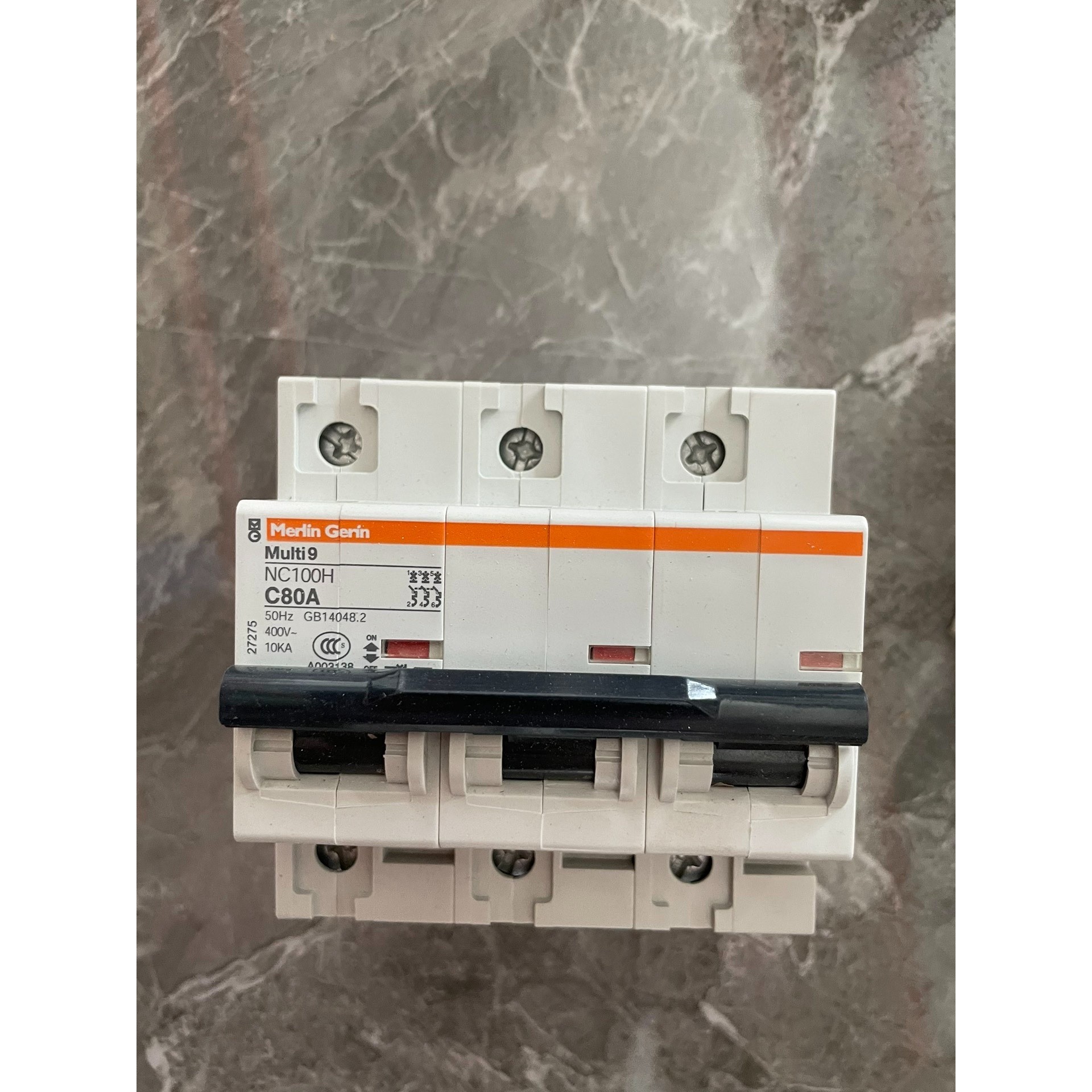 (议价)施耐德梅兰日兰小型断路器NC100H C80A,现货三只,打询价