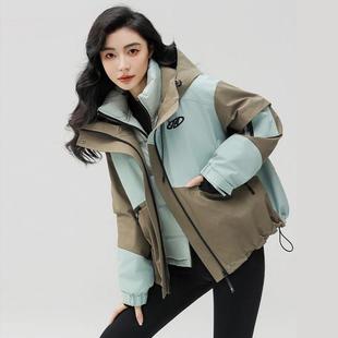 一衣两穿羽绒棉服内胆冲锋衣两件套装女短款外套秋冬季户外派克服