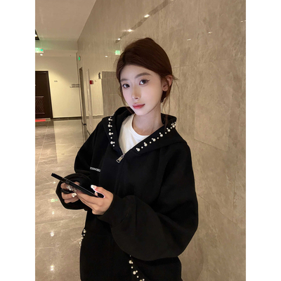 美式复古珍珠字母刺绣连帽卫衣女