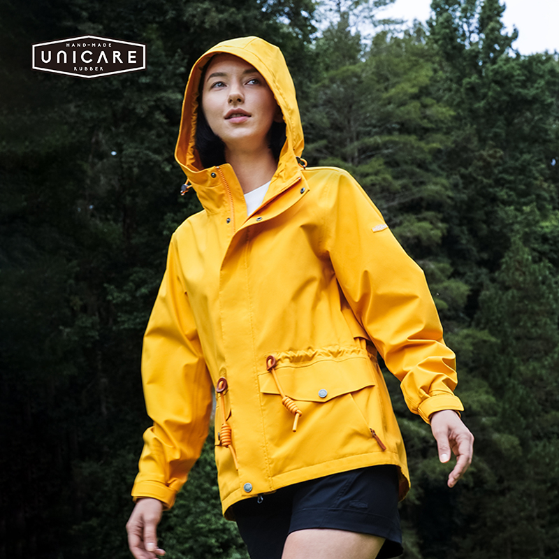 UNICARE三合一冲锋衣式风衣外套女防风透汽 户外徒步登山服2025