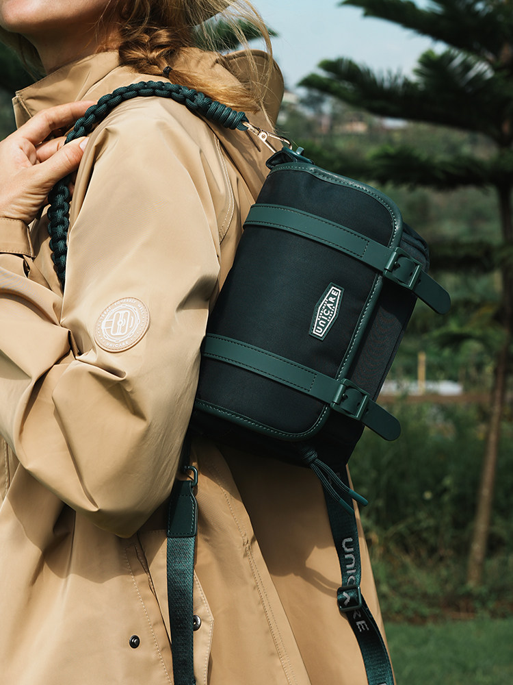 UNICARE 다채로운 복고풍 메신저 가방 어깨 메신저 가방 휴대용 봉투 가방 SLR 카메라 가방 발수