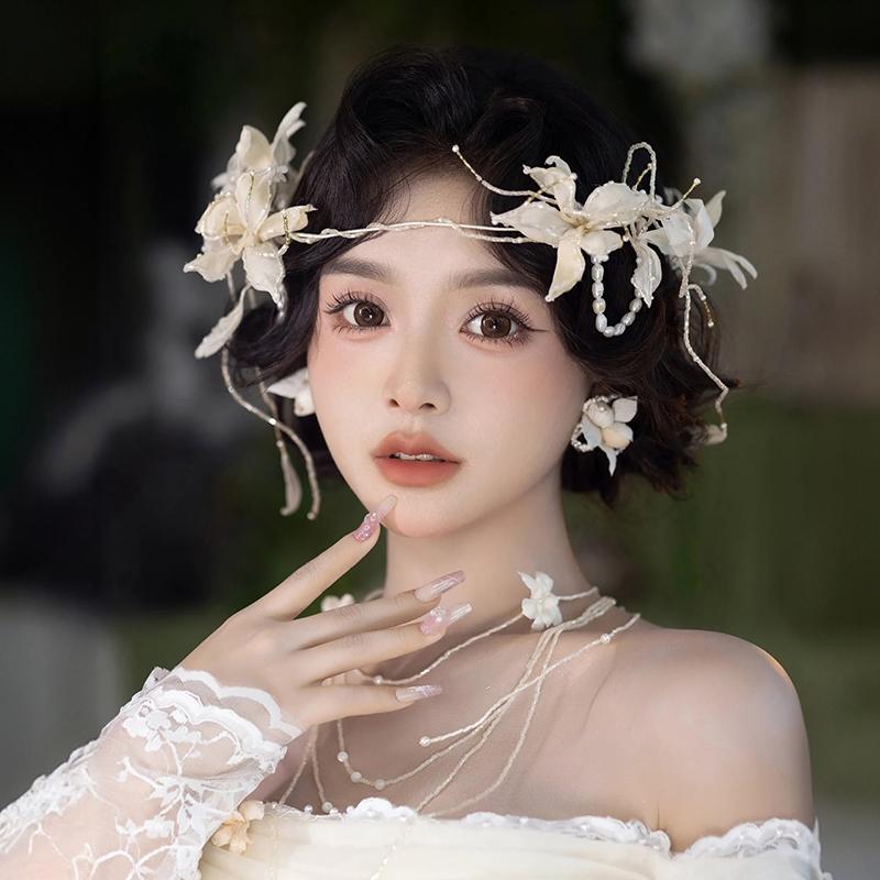 新款花朵发带花环头饰新娘结婚发饰森系超仙婚纱礼服配饰品大气