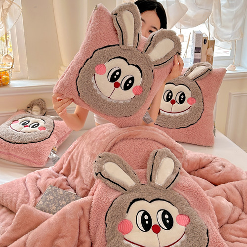 加厚卡通抱枕被子两用午睡二合一
