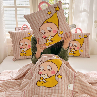 全棉星星人抱枕被子两用汽车折叠靠垫办公室午睡纯棉空调毯二合一