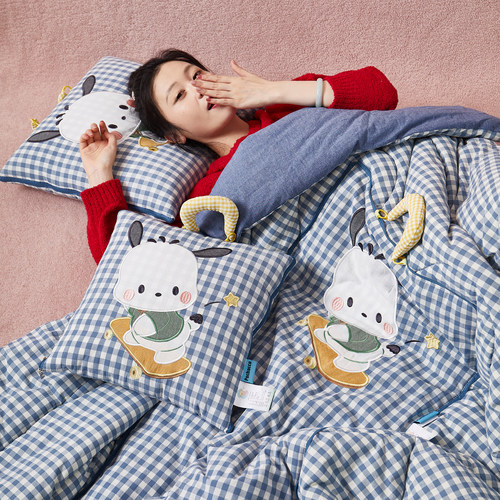 学生纯棉帕恰狗抱枕被子两用盖毯