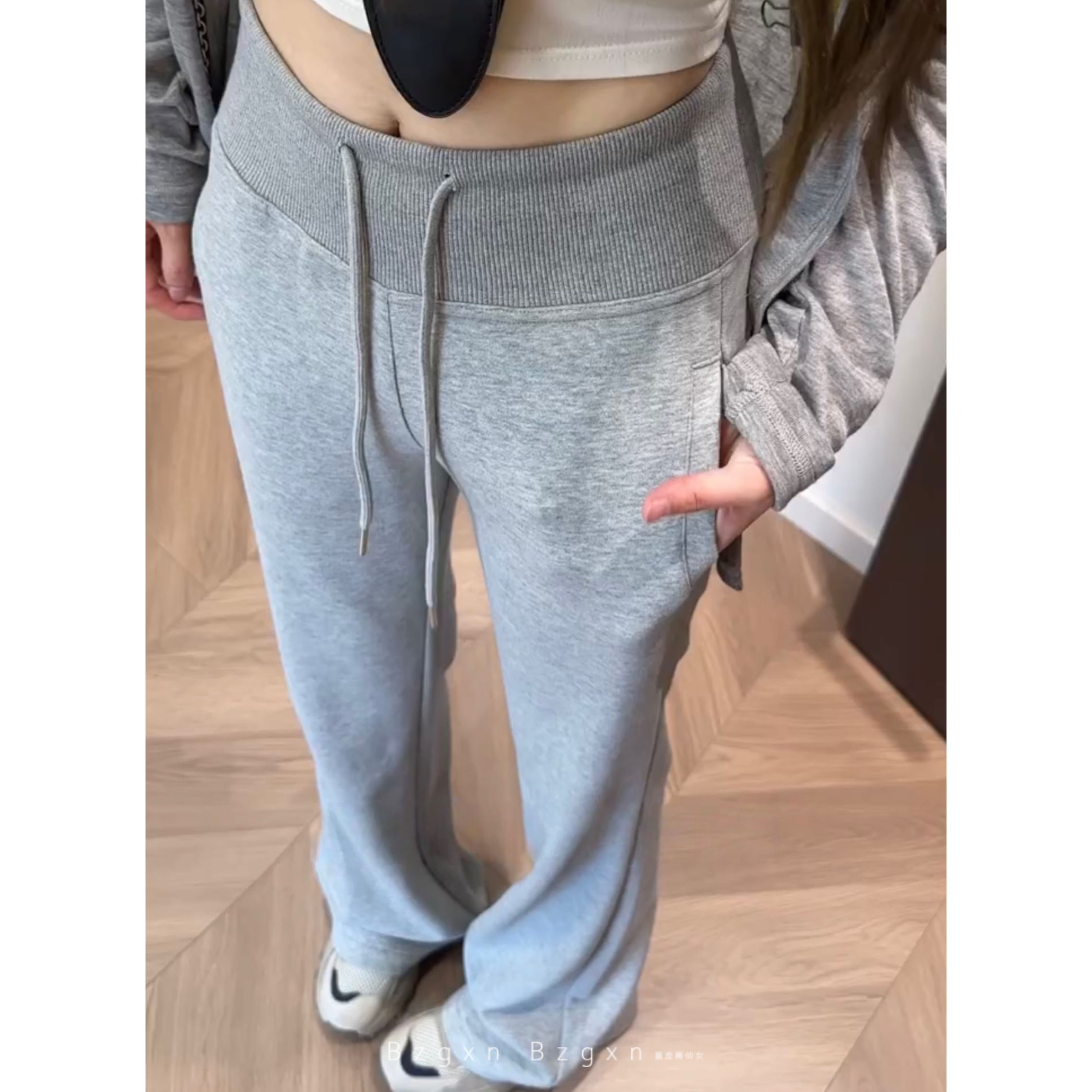 【送运费险】微喇叭运动裤女加长