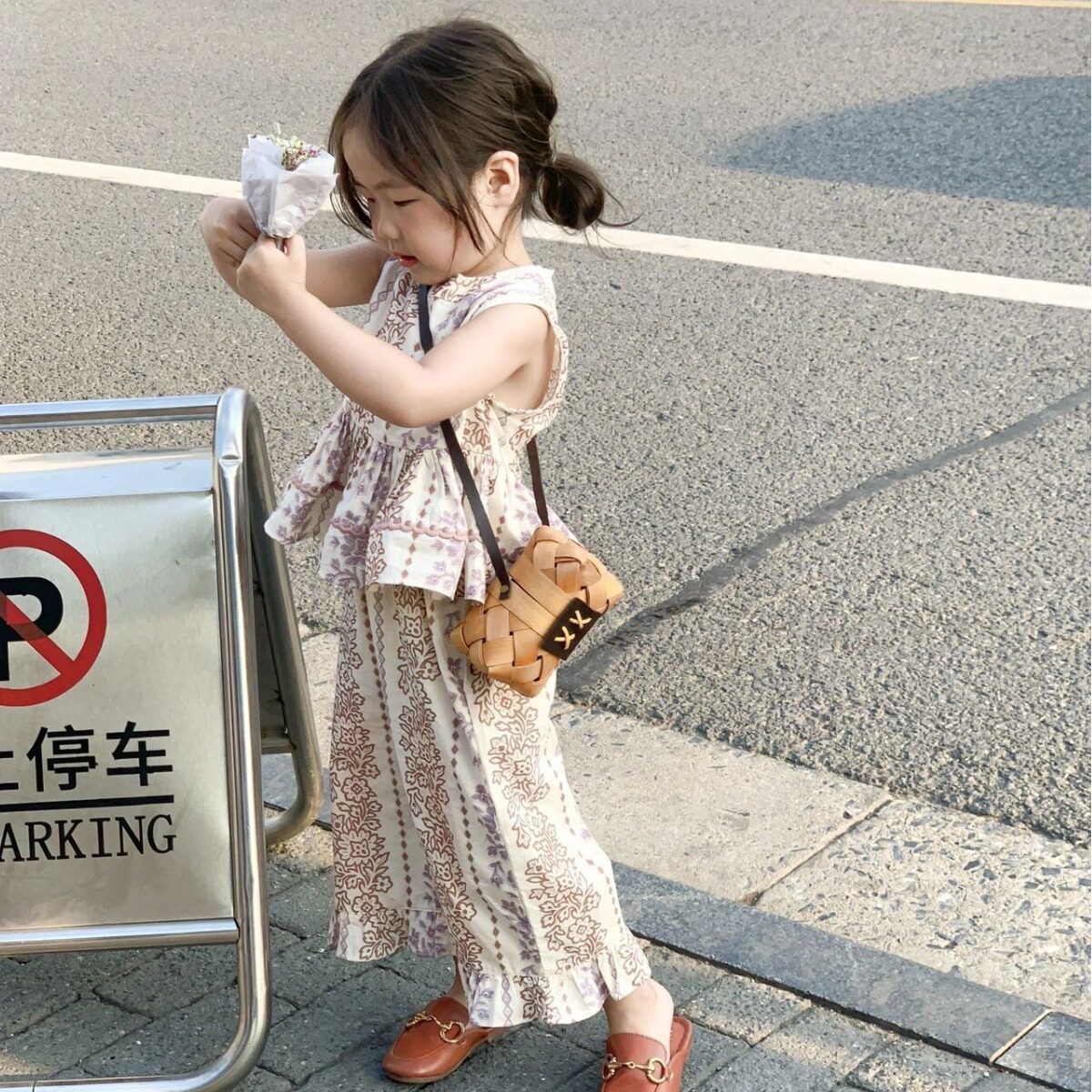 女童时髦套装夏薄款2025韩版背心沙滩海边度假儿童洋气裤子两件套