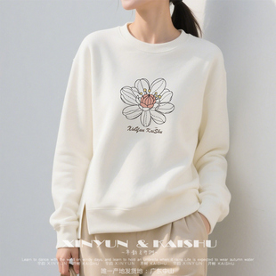 国风圆领卫衣女妈妈时尚上衣春秋季宽松下摆白色加绒打底衫纯棉